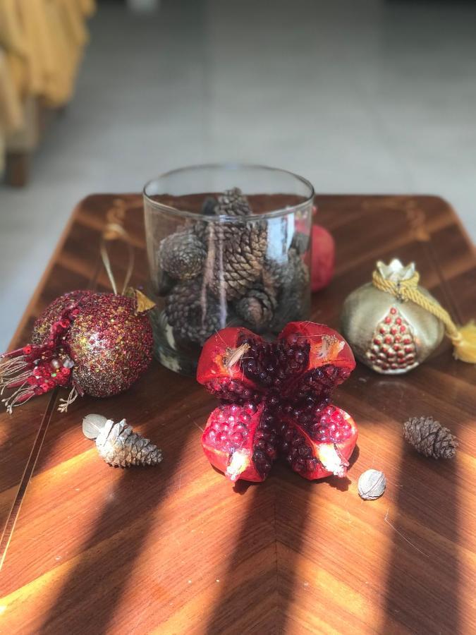 Pomegranate Hotel 库塔伊西 外观 照片