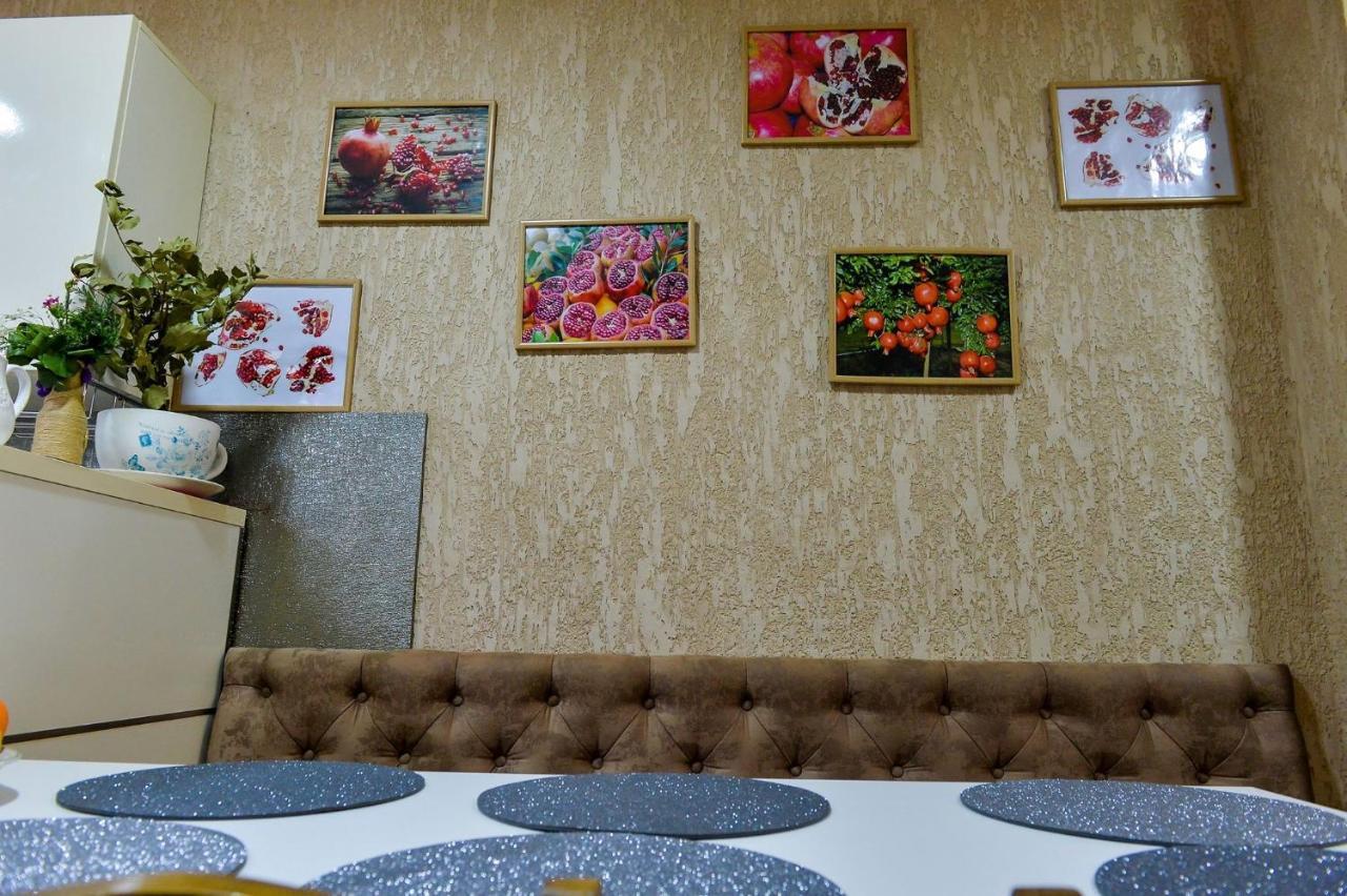 Pomegranate Hotel 库塔伊西 外观 照片